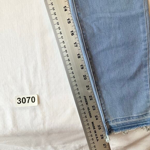 Old Navy Women Waxed Frayed Mid-rise Skinny Jeans size 8 Regular, Light Blue - Picture 4 of 13